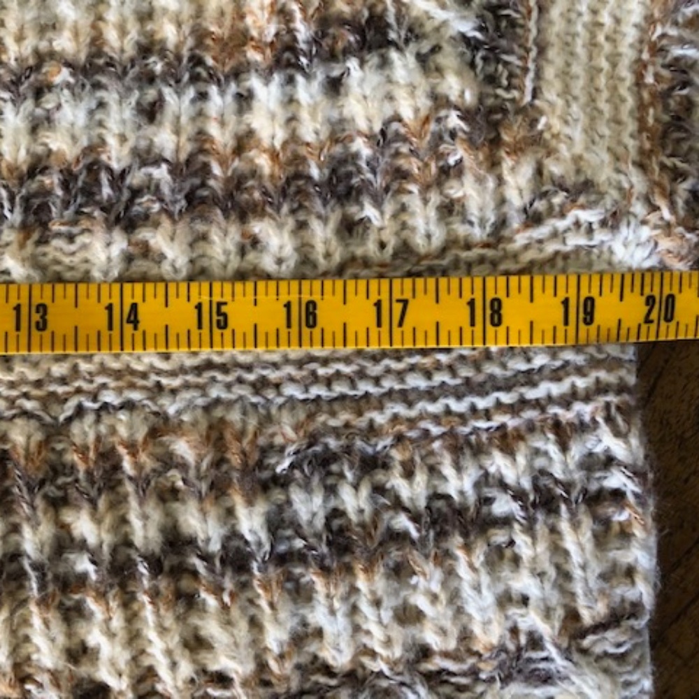 Women's Universal Thread Pull Over Cable Knit Swe… - image 6